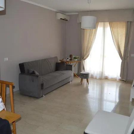 Porta Di Intero Apartment *